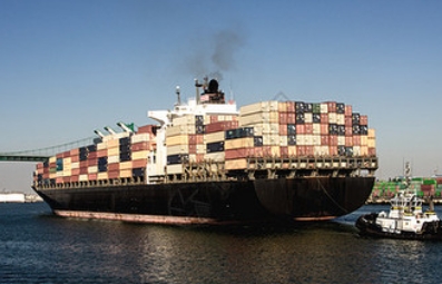 深圳貨代公司是物流鏈的一環(huán)也是推動(dòng)國(guó)際貿(mào)易繁榮的重要力量