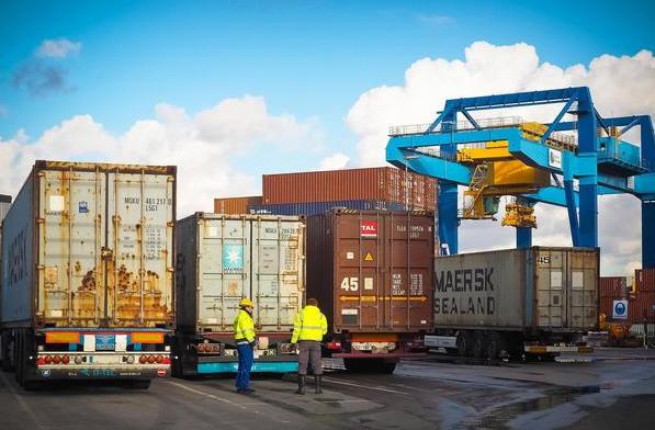 天津海運(yùn)是中國北方乃至東北亞地區(qū)重要的經(jīng)濟(jì)引擎