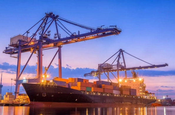 面對激烈的市場競爭和不斷變化的客戶需求，天津貨代如何應對？