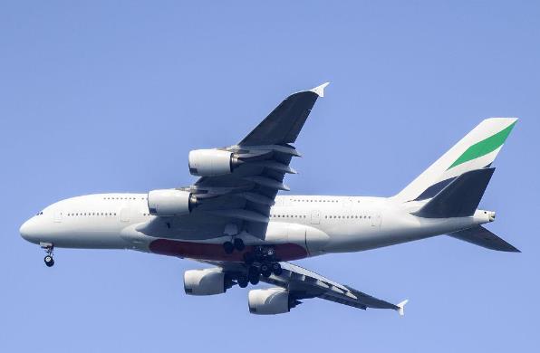 英國空運(yùn)價(jià)格的變動(dòng)受到了哪些因素的影響？