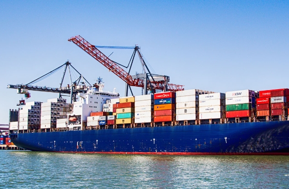 上海貨運(yùn)代理承載國內(nèi)市場(chǎng)的物流需求，更是全球供應(yīng)鏈中重要的一環(huán)