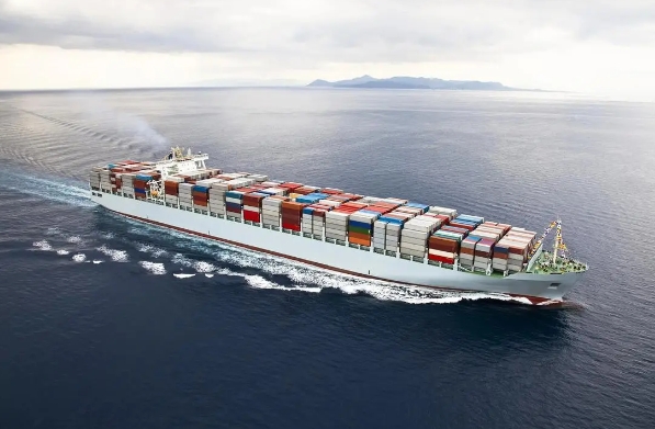 從原材料的采購到成品的銷售，國際物流運輸貫穿了整個供應(yīng)鏈