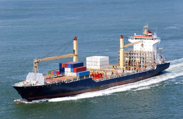 美國國際物流支撐了美國的經(jīng)濟(jì)運(yùn)作，還深刻影響了全球供應(yīng)鏈的發(fā)展